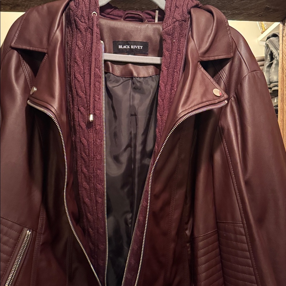 Black Rivet Women's Rich Burgundy Leather Jacket - Picture 3 of 3
